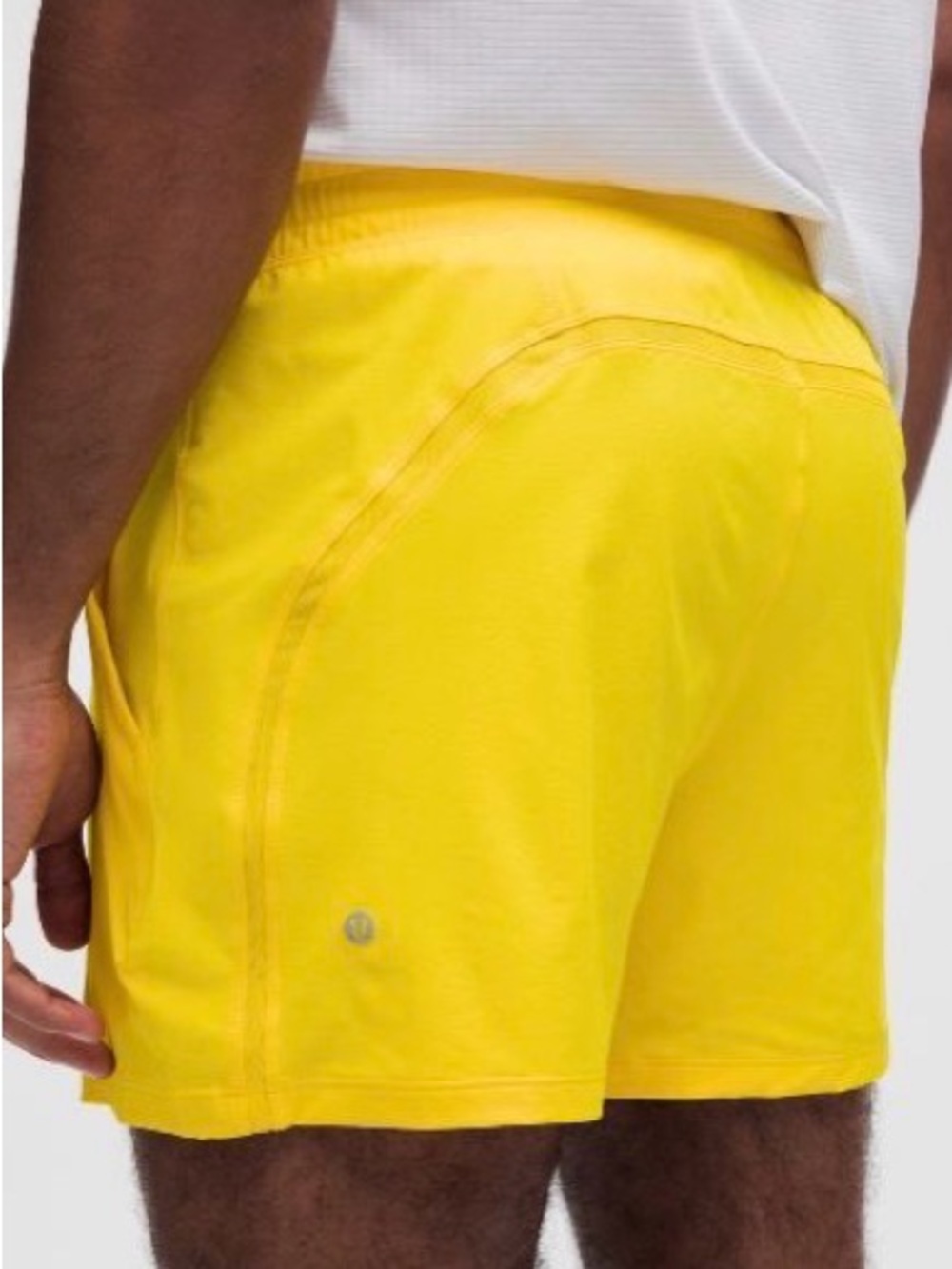 Lululemon Men's Pace Breaker Short 5" Linerless Maize Yellow Size XS